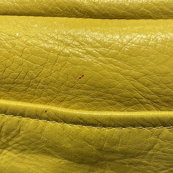 Aimee kistenberg chartuse crossbody - Picture 3 of 6